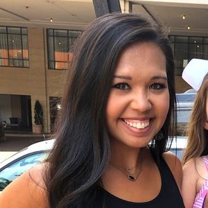 Meet your Posher, Dani